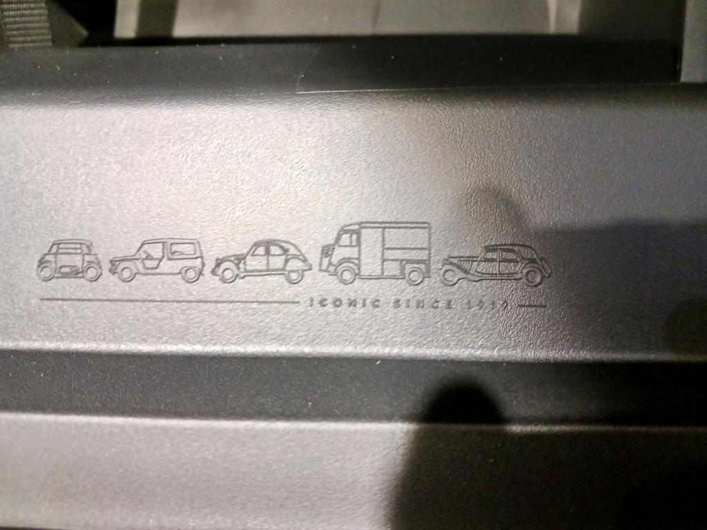 NEW C3 HYBRID デビューフェア 🎉✨